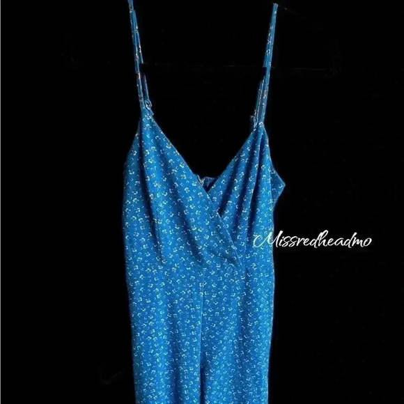 Material Grl Jumper - Small - Picture 1 of 5